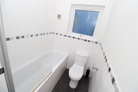 2 bedroom flat to rent, Apartment 11, 424 Promenade, Blackpool