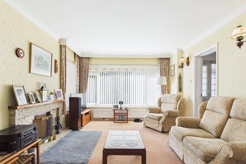 3 bedroom bungalow for sale, Jesmond Avenue, Highcliffe, Christchurch, Dorset, BH23
