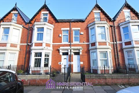 undefined, Flat 3, Newcastle upon Tyne NE4
