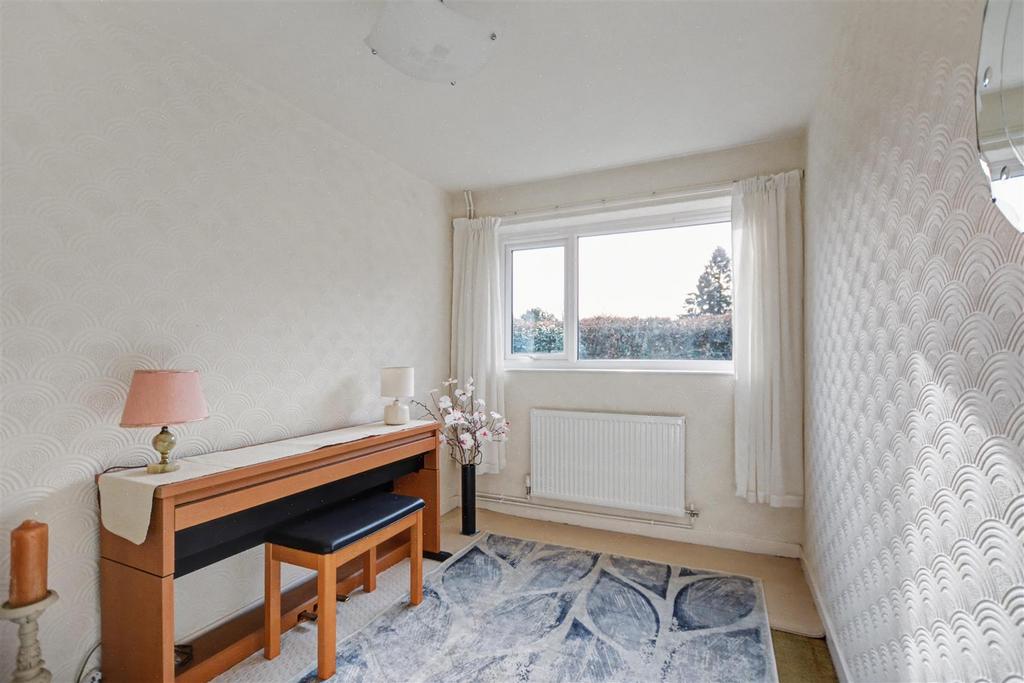 Sitting Room/Study/Bedroom
