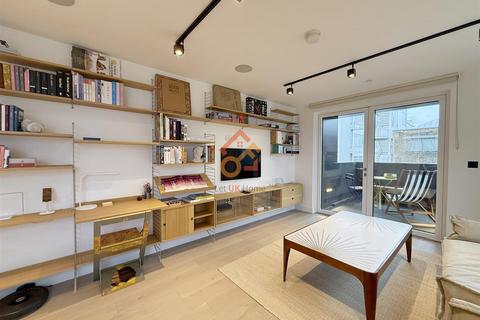 1 bedroom flat for sale, 1 New Tannery Way, London, SE1