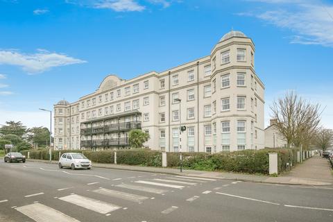 Marine Parade West, CLACTON-ON-SEA