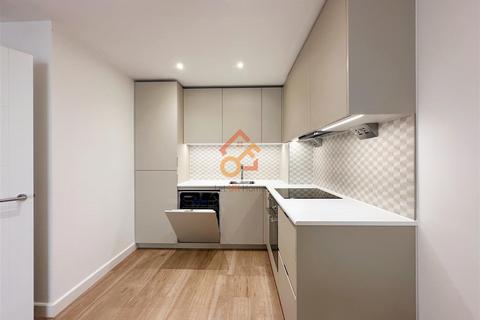1 bedroom flat for sale, Cornelia House, 3 Caversham Road, London NW9
