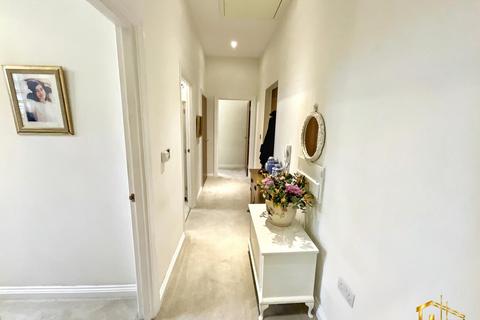 2 bedroom apartment for sale, St James Walk, Bexhill on Sea, TN40