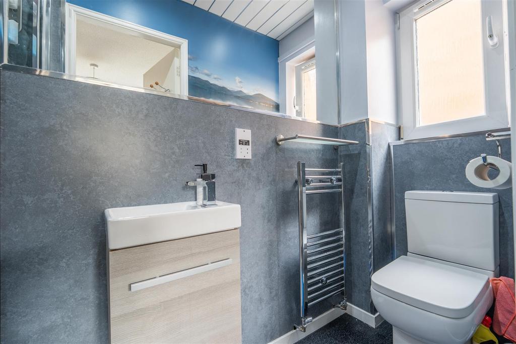 Ensuite.jpg