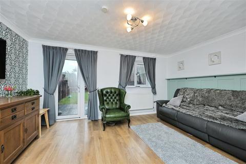 3 bedroom terraced house for sale, Carl Close, Dereham