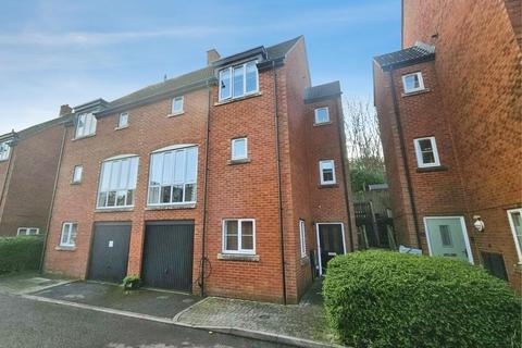 Forge Road, Dursley
