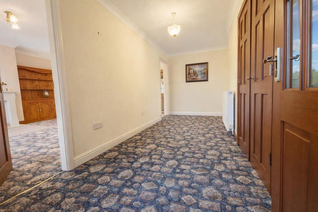 Hallway.png