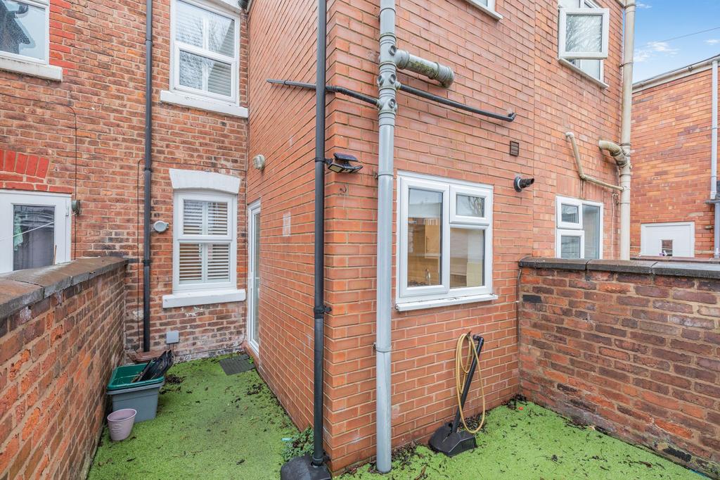 Rear courtyard
