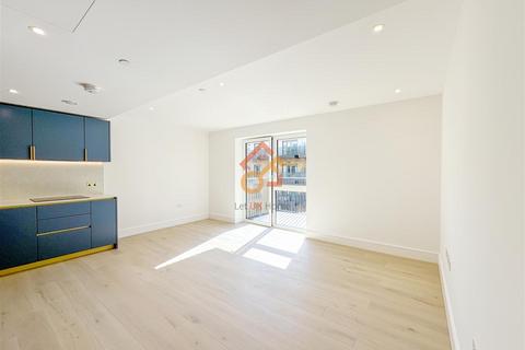 undefined, Fulham Reach, Hammersmith, London W6