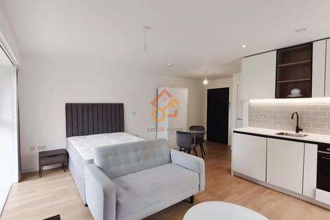 Studio for sale, Fairbank House, 13 Beaufort Square, London NW9