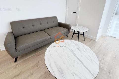 2 bedroom flat for sale, Valencia Tower, 3 Bolinder Place, London EC1V