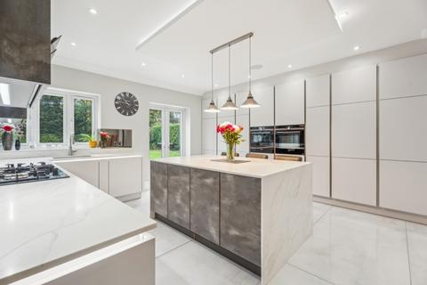 undefined, Howards Thicket, Gerrards Cross, Buckinghamshire, SL9