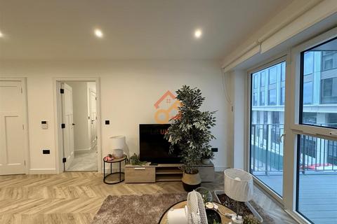 2 bedroom flat for sale, Tryon House, 5 Brook Street, Kingston upon Thames, KT1
