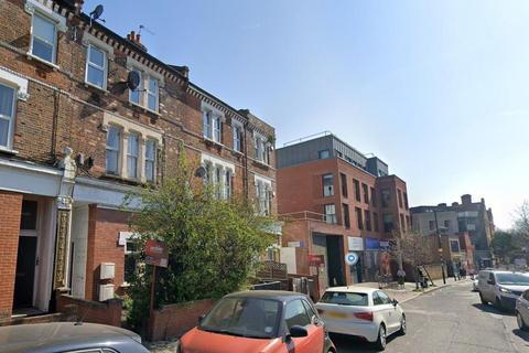 1 bedroom apartment to rent, Milkwood Road, Herne Hill, London, SE24
