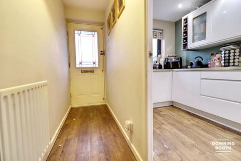 3 bedroom semi-detached house for sale, Rosemary Close, Clayhanger, Walsall, WS8 7RJ - No Upward Chain