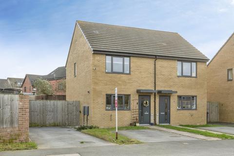 2 bedroom semi-detached house for sale, School Street, Thurnscoe, ROTHERHAM