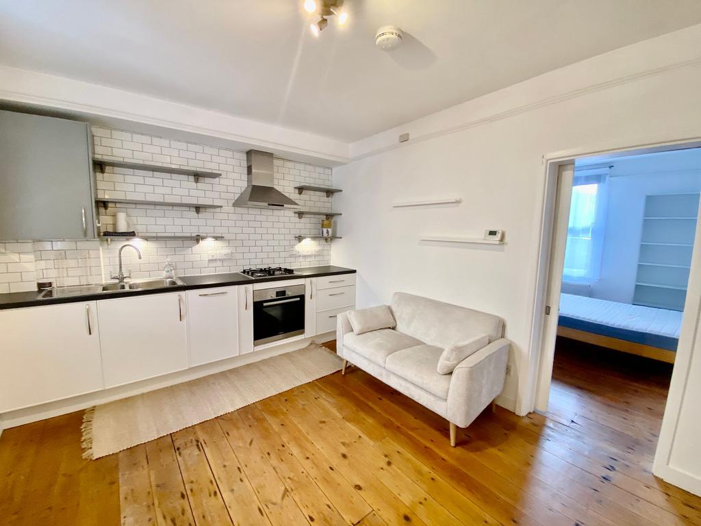 Kitchen/Living Room