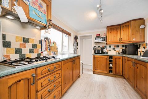 3 bedroom end of terrace house for sale, Southampton Road, Eastleigh