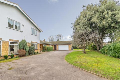 5 bedroom detached house for sale, Church Road, Silsoe, Bedford