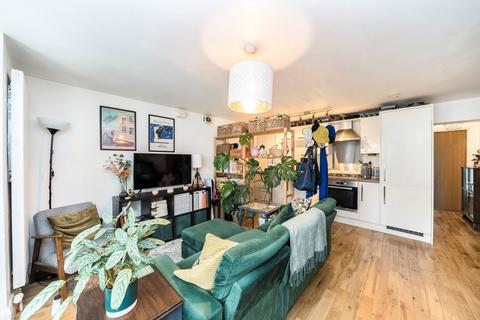 1 bedroom flat for sale, Peckham Rye, London SE15