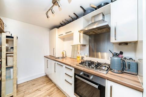 1 bedroom flat for sale, Peckham Rye, London SE15