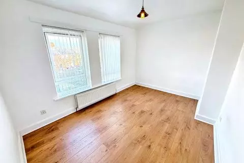 3 bedroom terraced house to rent – pohled 4
