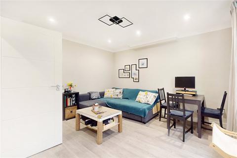 2 bedroom apartment to rent, Hilldrop Crescent, London, N7