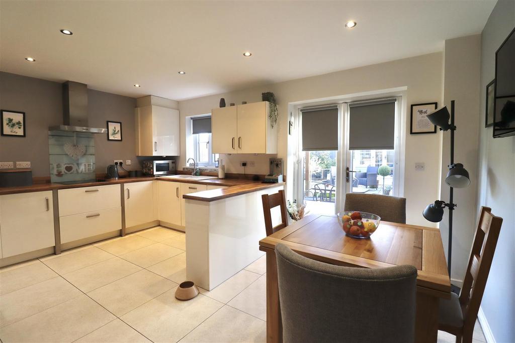 Breakfast kitchen