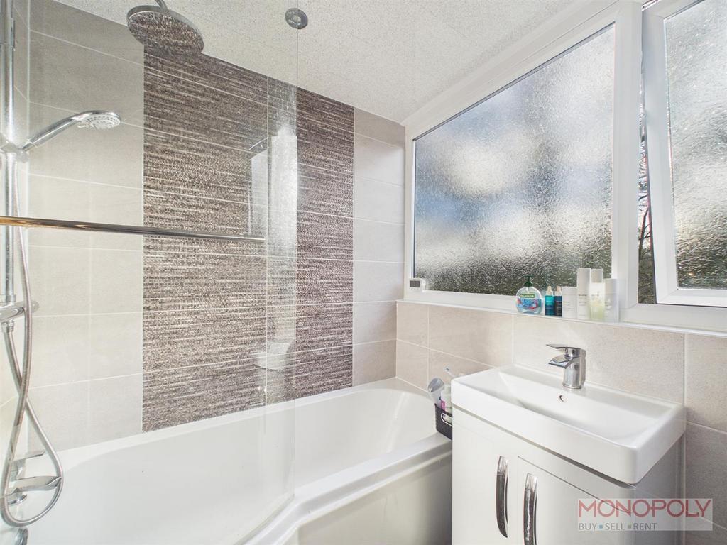 Family bathroom