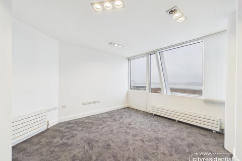 2 bedroom apartment for sale, One Park West, Liverpool