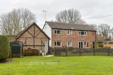 5 bedroom detached house for sale, Poles Lane, Crawley RH11