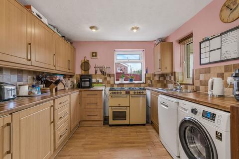 undefined, Holmwood Close, Gloucester GL4