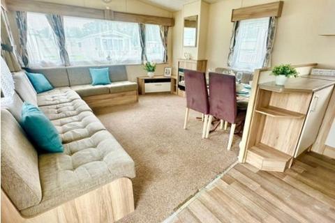 3 bedroom static caravan for sale, Three Bed ABI Summer Breeze (36x12) 2014 Hoburne Bashley, New Milton BH25