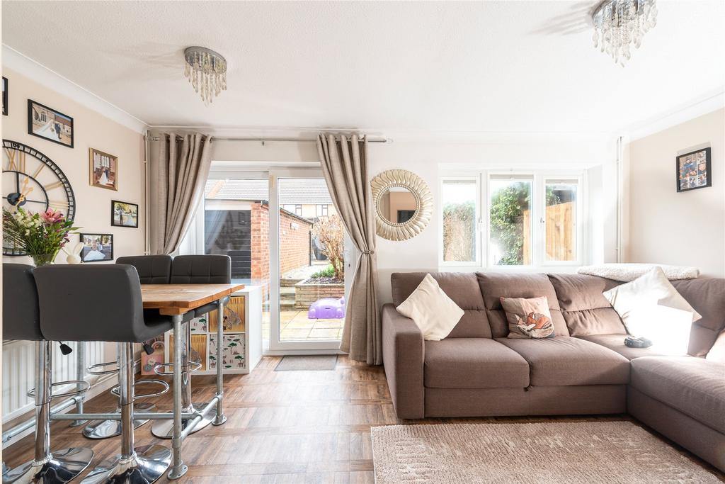 Sitting/Dining Room