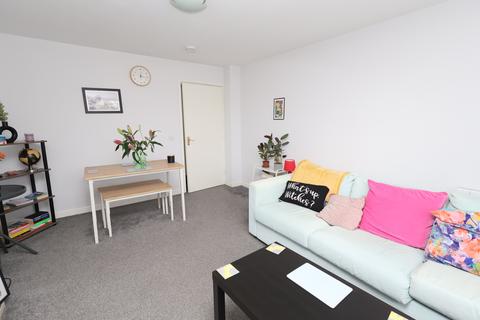 2 bedroom flat for sale, Manley Road, Manchester, M16