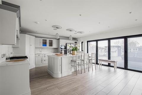 4 bedroom detached bungalow for sale, Mildenhall Road, Fordham CB7