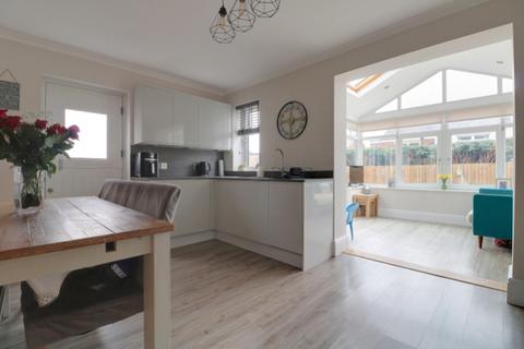3 bedroom semi-detached house for sale, Clumber Drive, Gomersal, Cleckheaton, West Yorkshire, BD19