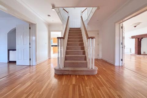undefined, Limewood Close, Langley Park, Beckenham, BR3