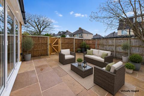 3 bedroom detached house for sale, Dowling Court, Hemel Hempstead, HP3