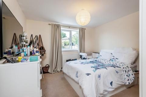 2 bedroom apartment for sale, Halifax Road, Birchencliffe, Huddersfield