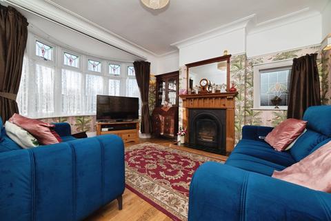 3 bedroom detached house for sale, Maybury Road, Hull