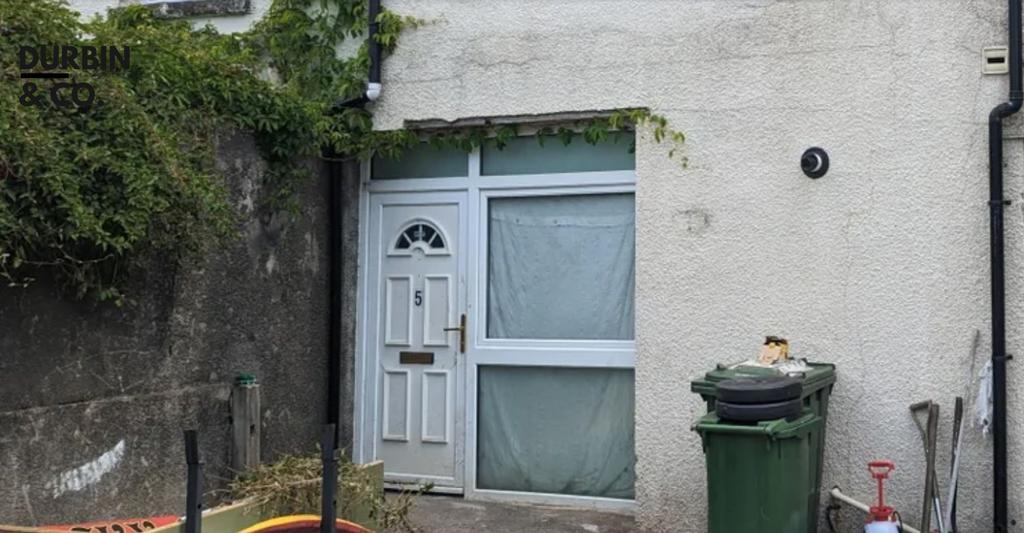 Flat 5.JPG