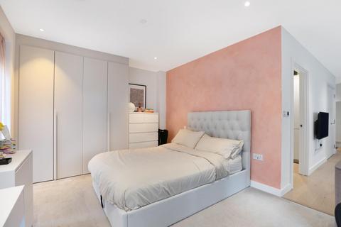 undefined, Wyndham Road, London, SE5