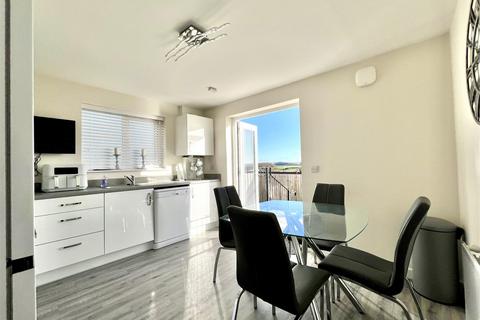 undefined, Elm Park, Hill Of Beath KY4