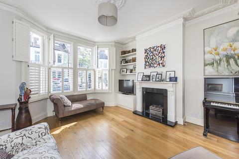 5 bedroom terraced house to rent, Winchendon Road London SW6