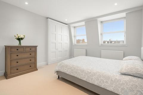 5 bedroom terraced house to rent, Winchendon Road London SW6