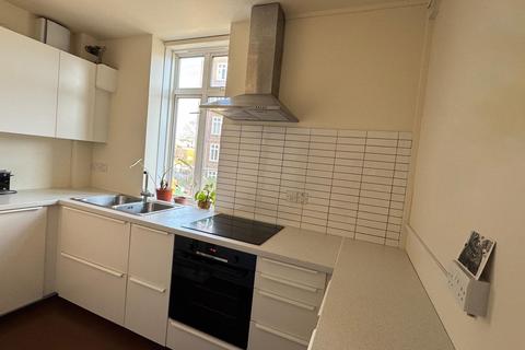 1 bedroom apartment to rent, Shacklewell Lane, London, E8