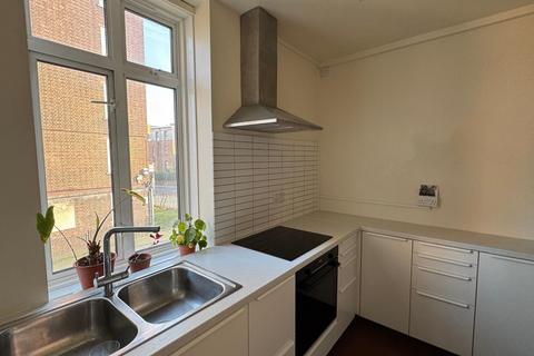 1 bedroom apartment to rent, Shacklewell Lane, London, E8