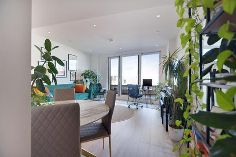 1 bedroom apartment for sale, at Kennington Lane, London, London SE11
